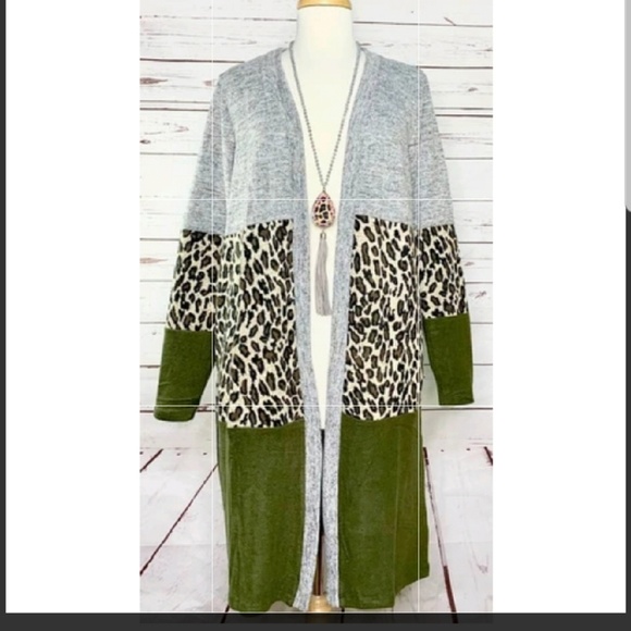 XL Olive Colorblock Cardigan with pockets - Picture 2 of 2